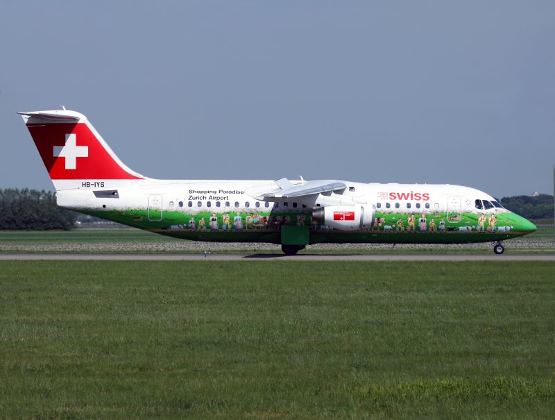 RJ-100  HB-IYS