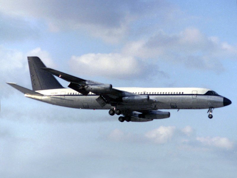 Convair CV-880   N880WA