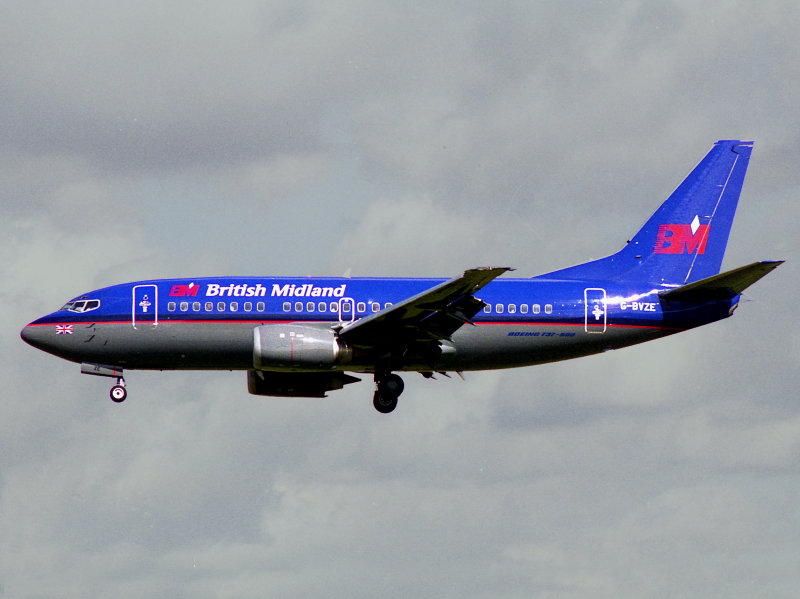 B737-300   G-BVZE