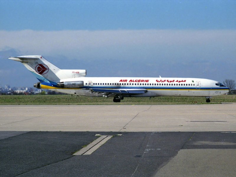 B727-200 7T-VEB
