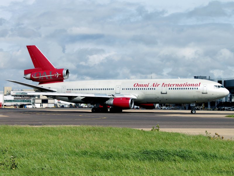 DC10-30  N531AX