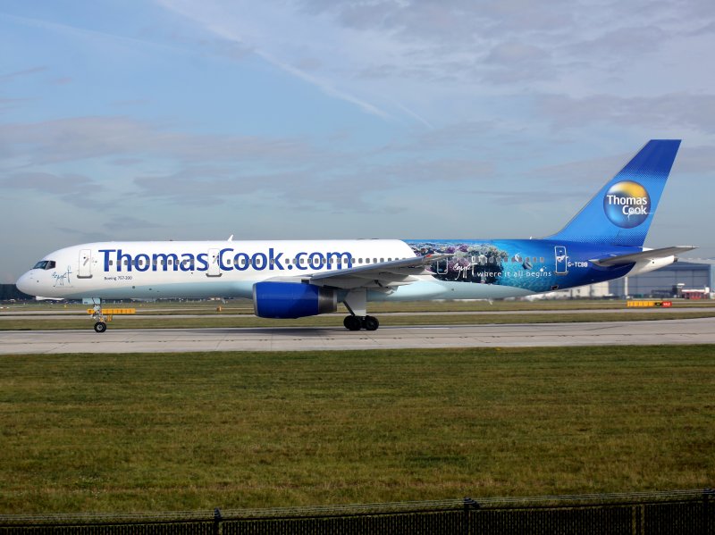 B752  G-TCBB