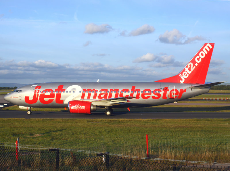 B737-300 G-CELI