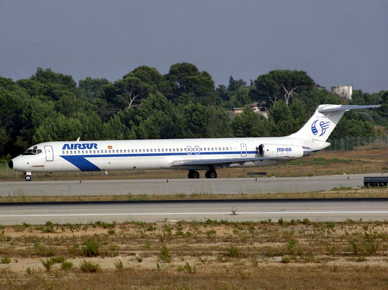 MD-82  EC-ECN