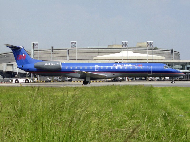 Emb 145 G-RJXA