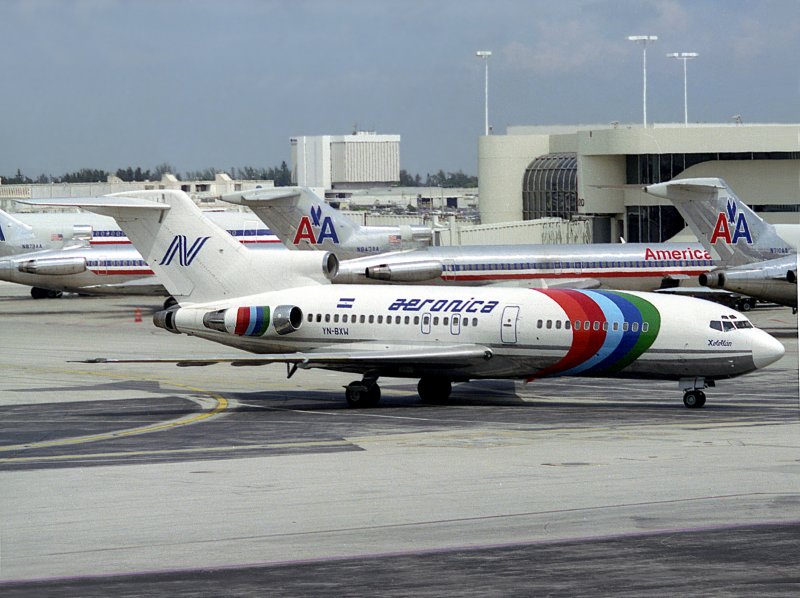 B721 YN-BXW