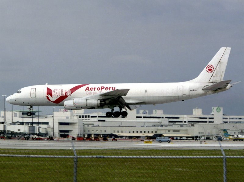 DC8-55F  N43UA