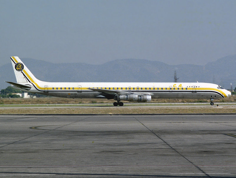 DC8-61  EC-DZA