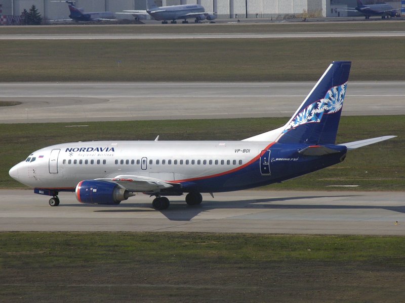 B737-500  VP-BOI