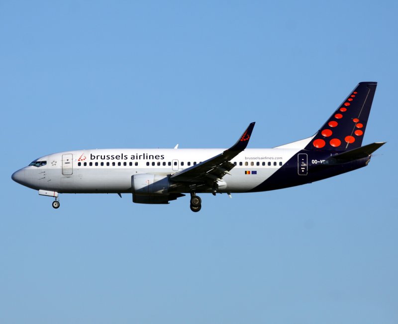 B737-300   OO-VEH