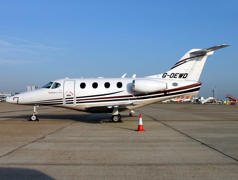 G-OEWD