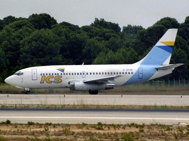 B737-200  F-GFVK