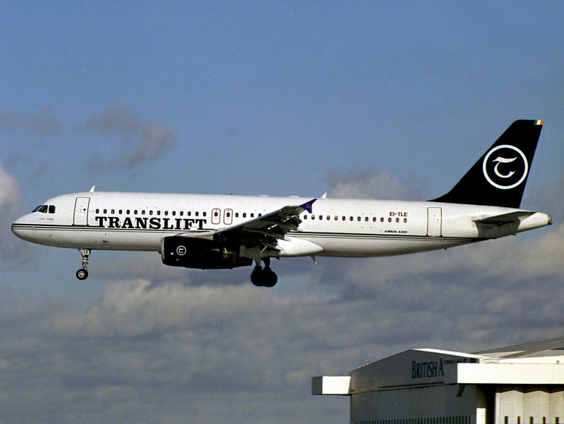 A-320    EI-TLE