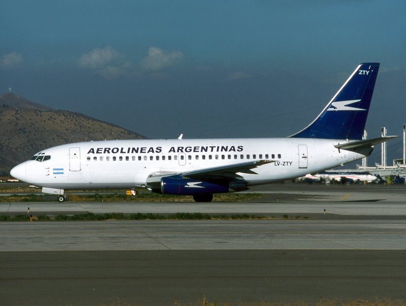 B737-200   LV-ZTY