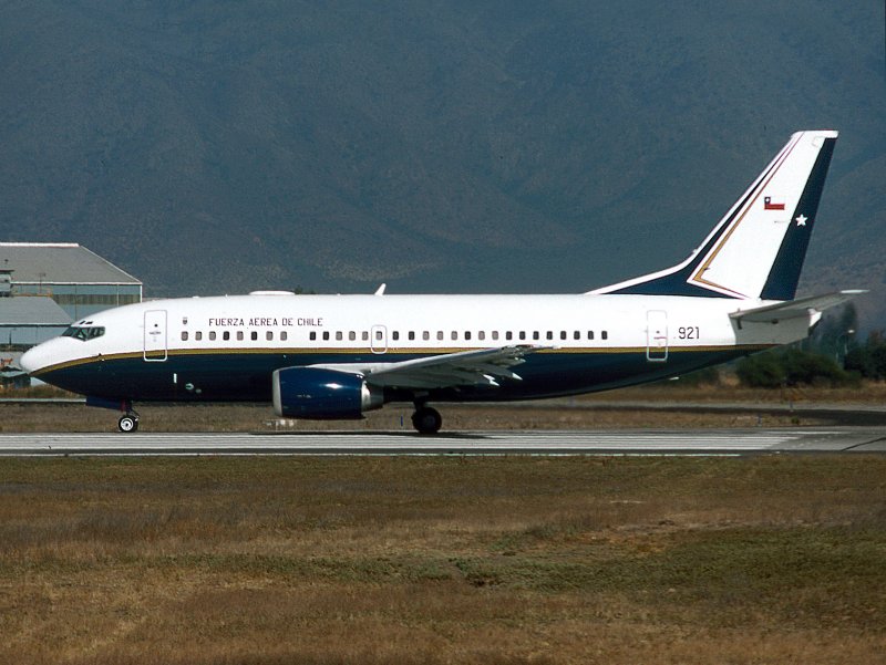 B737-500 921