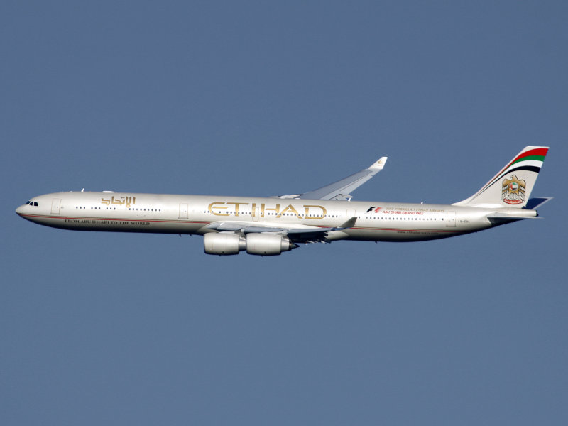 A340-600  A6-EHI