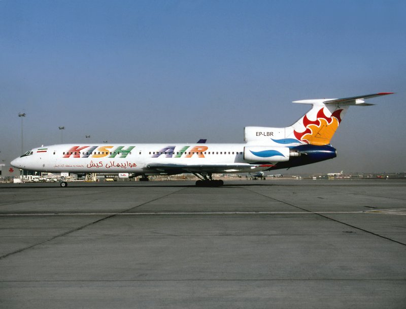 TU-154M  EP-LBR