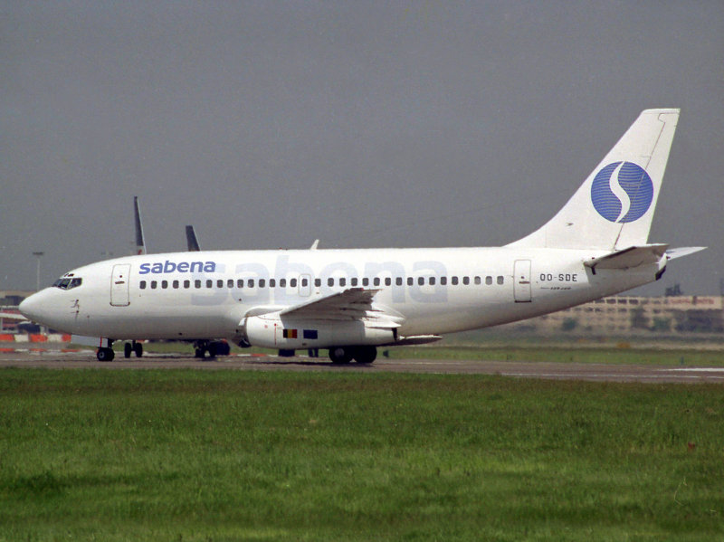 B737-200  OO-SDE  