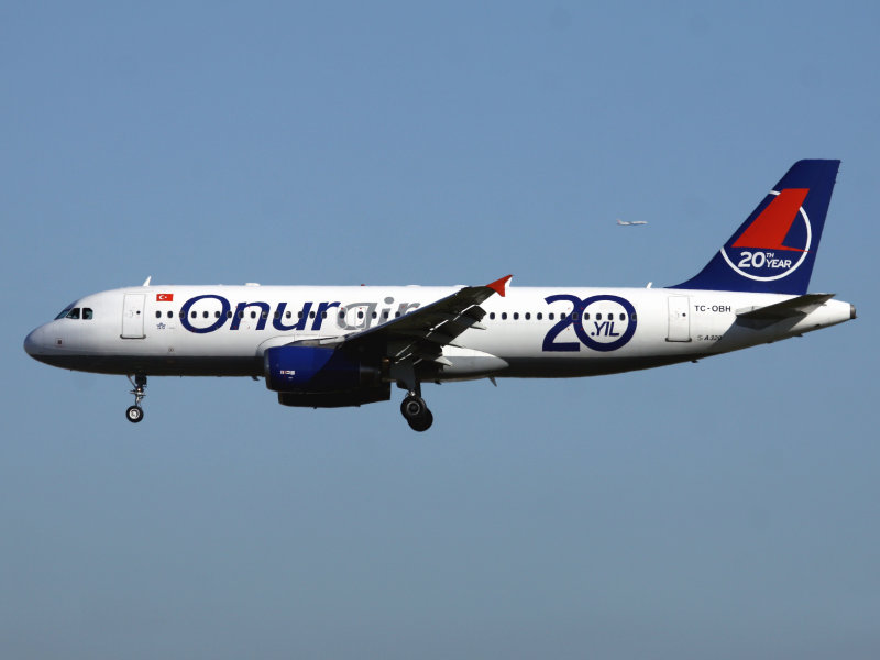 A-320  TC-OGH 