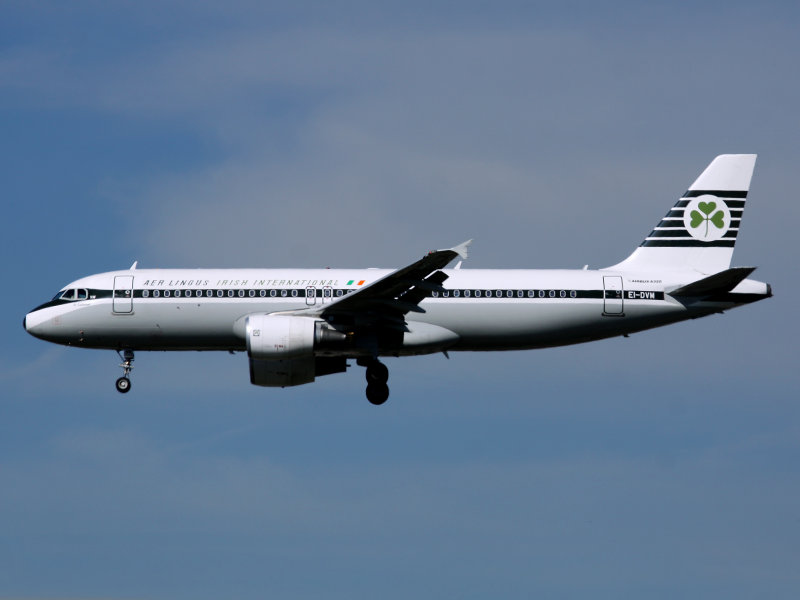 A320  EI-DVN  