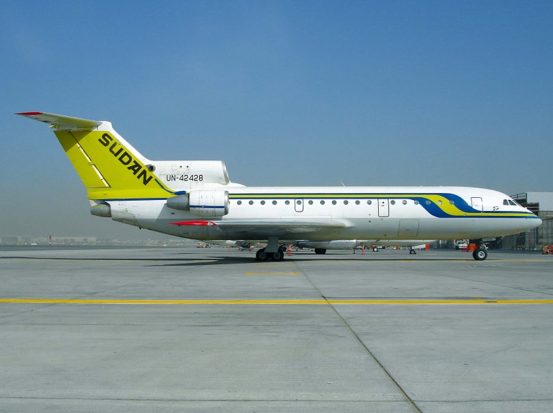  YAK42D UN-42428