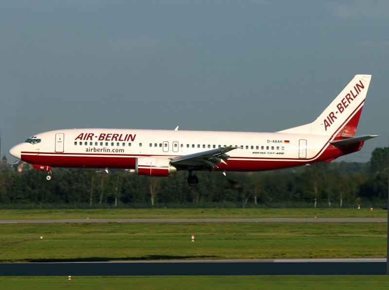 B.737-400 DABAH