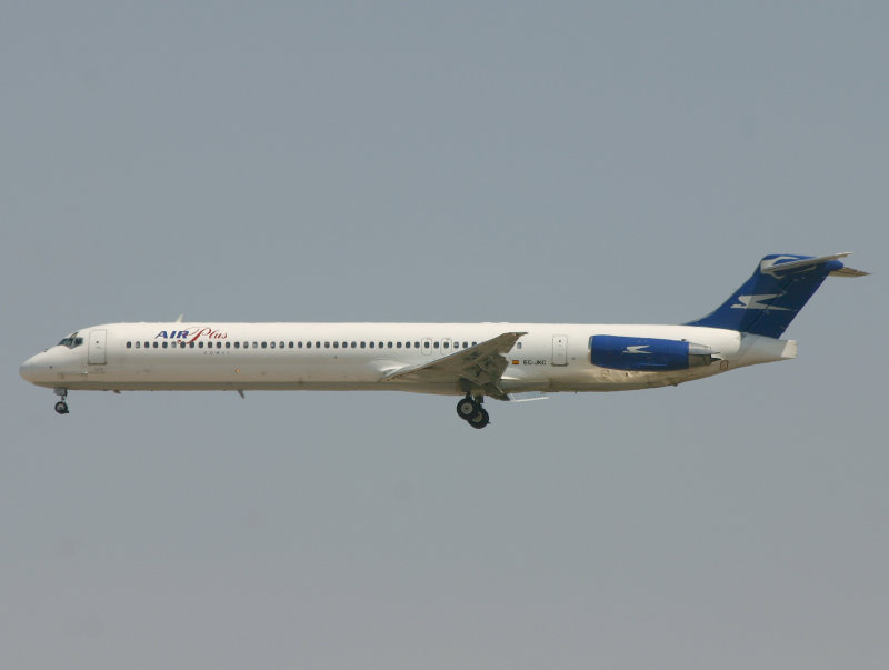 MD83 EC-JKC 