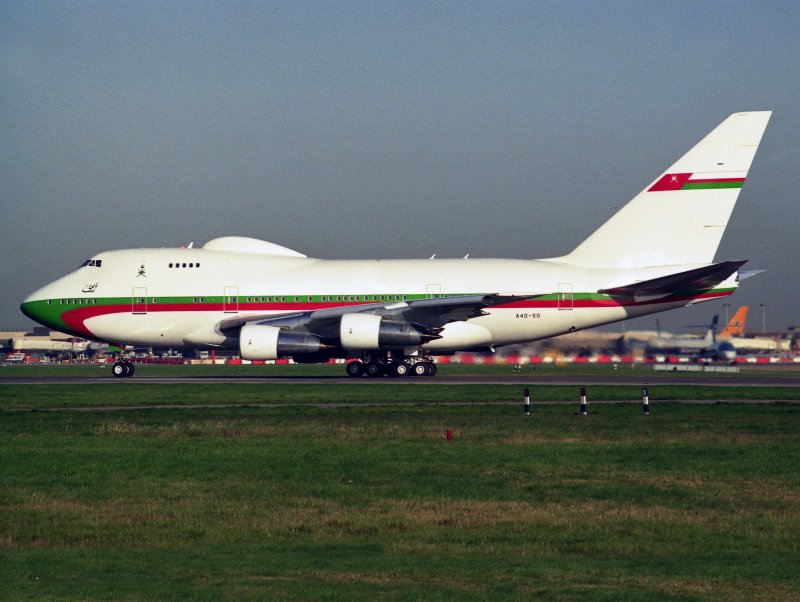 At LHR 27L