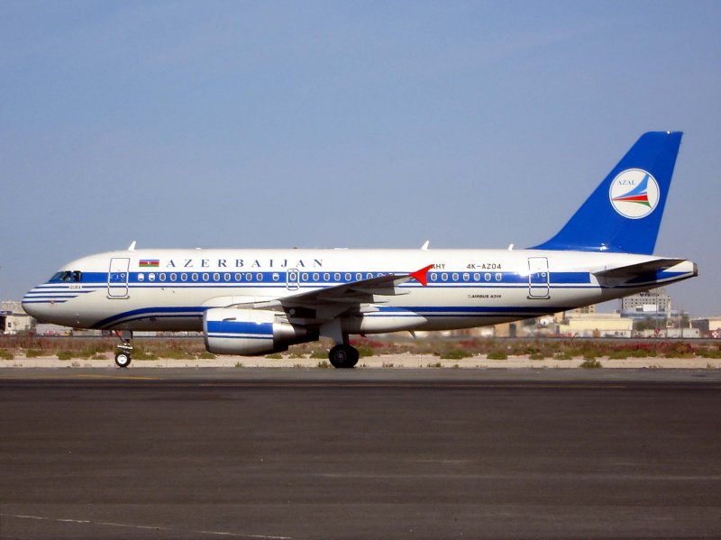 A-320 4K-AZ04