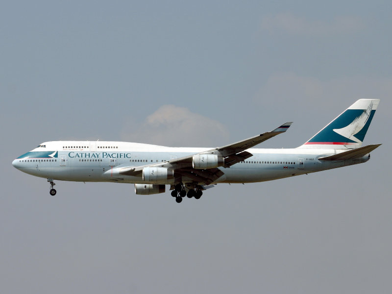 Boeing 747-400 B-HOZ