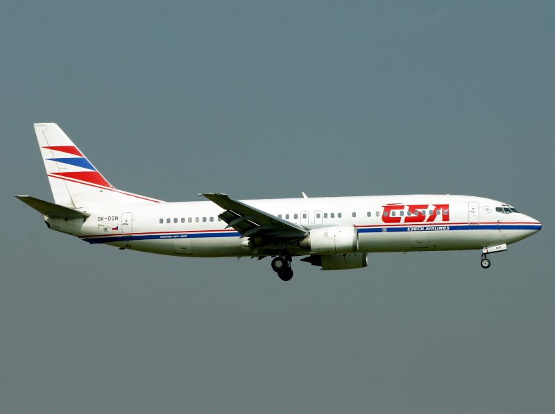 Boeing 737-400 OK-DGN
