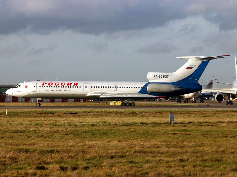 TU-154M RA-85800