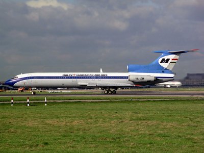 TU-154B2  HA-LCM