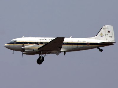 DC-3    413