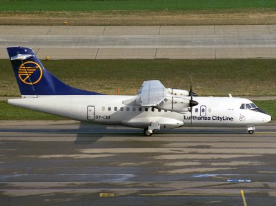 ATR-42    OY-CID