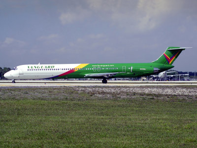 MD-82   N135NJ
