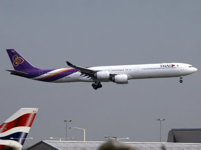 A340-600  HS-TNA