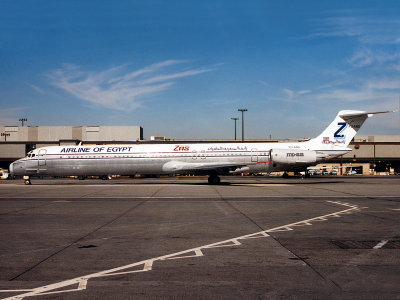 MD-82  YU-ANG