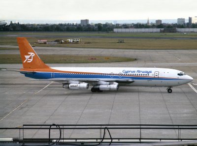 B707-320  5B-DAO 