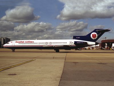 at LGW in 1992...B727s are no longer in the fleet now.