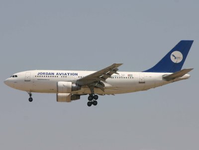 Airbus A310-300 JY-JAV