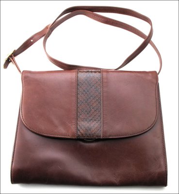 01 Suzy Smith Bag.jpg