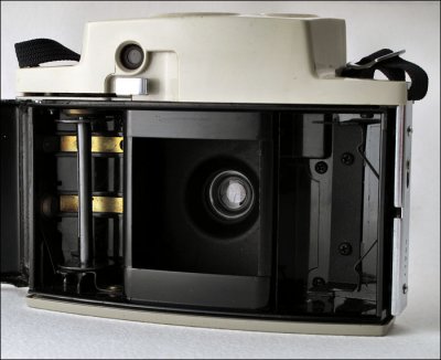 10 Kodak Autosnap.jpg