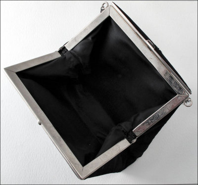 08 Black Diamond Bag.jpg