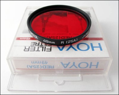 Hoya 49mm Red.jpg