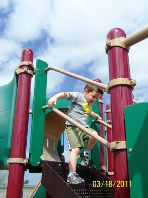 Grandkids-Family Picnic-Mar 2011 020.JPG