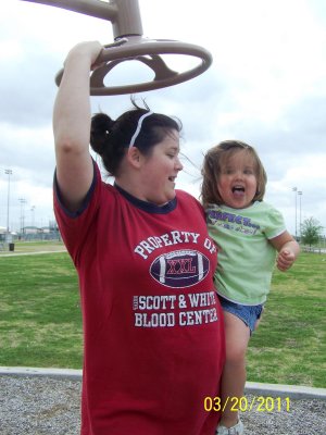 Grandkids-Family Picnic-Mar 2011 079.JPG
