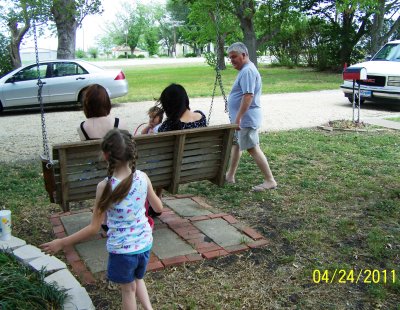 Easter-Our House 2011 069.JPG