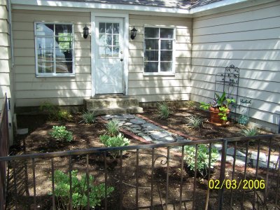 New Front Landscaping 014.JPG