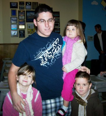 Xmas 2011 & Loreli's Bday 033.JPG